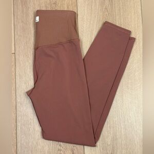 Vuori Rib Studio Leggings High Rise 7/8 Length Terracotta/Mauve Color Size Small